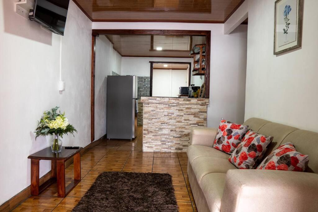 Tony'S House Villa La Fortuna Buitenkant foto