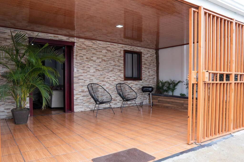 Tony'S House Villa La Fortuna Buitenkant foto